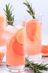 Ruby Grapefruit Vodka Seltzer